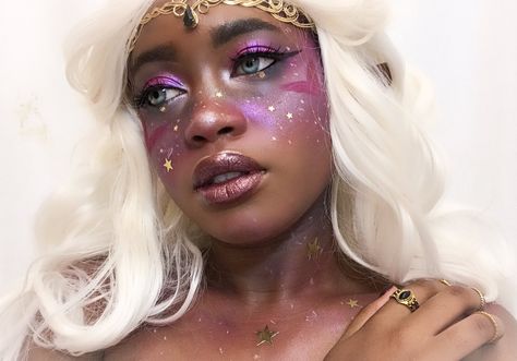 Black Cosplayers, Fairy Photoshoot, Galaxy Makeup, Mask Aesthetic, Space Princess, 얼굴 그리기, Cool Makeup Looks, Fairy Makeup, Elf Makeup