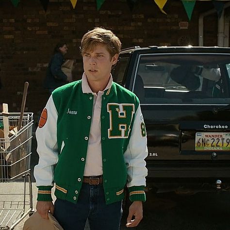 Stranger Things Outfit Men, Matric Jackets, Jason Carver, Mason Dye, Mad Men Peggy, Stranger Things Fashion, 1980s Men, Varsity Jacket Outfit, Stranger Things Outfit