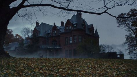 Knives Out Aesthetic, Knives Out House, Manor Aesthetic, Out Aesthetic, Rian Johnson, Mystery Film, Old Manor, Inheritance Games, Film Journal