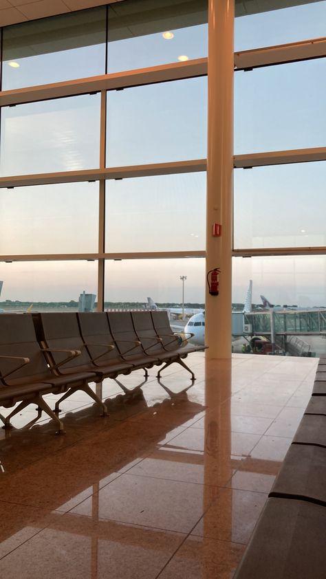 Barcelona Airport, Barcelona Aesthetic, Spain Aesthetic, Porch Swing, Vision Board, Barcelona, Spain, Outdoor Furniture, In This Moment