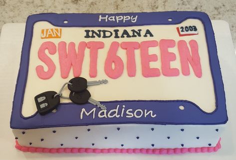 License Plate Birthday Cake, Sweet 16 License Plate Cake, Sweet 16 Car Cake, Sweet Sixteen Cakes 16th Birthday, Birthday Cakes Sweet 16, License Plate Cake, Birthday Sheet Cake Ideas, Sweet 16 Cake Ideas, Sweet 16 Aesthetic