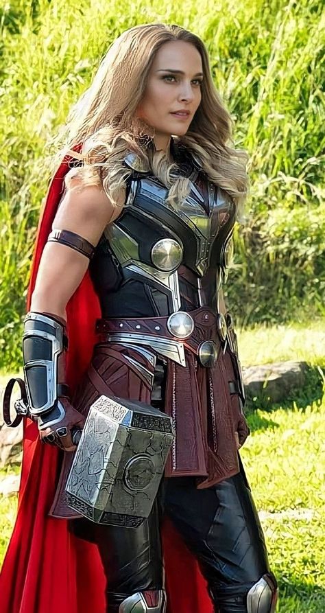 Natalie Portman Thor, Thor Girl, Lady Thor, Thor Costume, Thor Cosplay, Female Thor, Jane Foster, Thor Love And Thunder, Love And Thunder