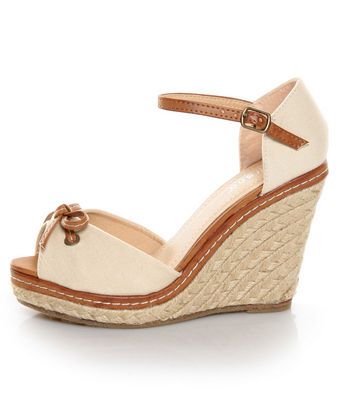 absolutely loving. Comfortable Wedges, Summer Wedges, Platform Espadrilles, Wedge Espadrille, Espadrilles Wedges, Shoes For Women, What I Wore, Wedge Sandals, Girls Shoes