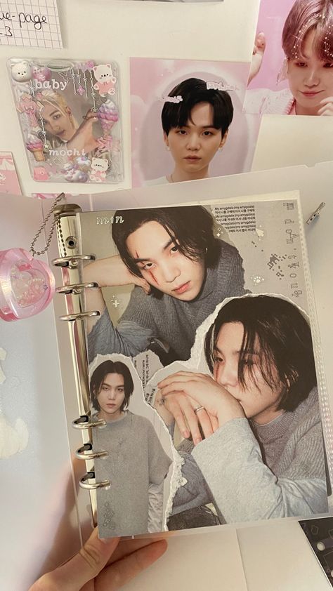 Kpop Binder Divider, Jungkook Binder Cover, Binder Decoration Ideas Aesthetic, Journal Ideas Aesthetic Cover, Kpop Binder Aesthetic, Jungkook Scrapbook, Book Decorations Cover, Binder Aesthetic Cover, Kpop Binder Cover Ideas