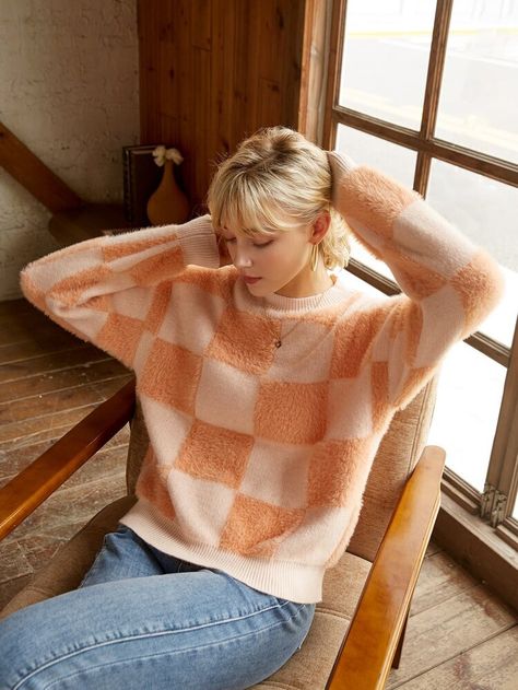 Checkered Sweater, Yellow Bow Tie, Orange Knit, Cream Colored Sweater, Crewneck Sweatshirt Women, Drop Shoulder Sweater, Sweater Layering, Orange Sweaters, Women Sweaters