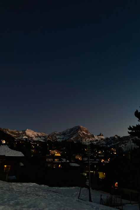 Switzerland Aesthetic Winter, Zermatt Winter, Christmas Mountains, Night Skiing, Mountains Skiing, Italy Winter, Skiing Aesthetic, Ski Aesthetic, Snow Aesthetic