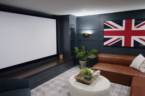 Home Movie Theater Ideas, Theatre Ideas, Movie Theater Rooms, Theater Rooms, Basement Redo, Flooring Designs, Media Room Design, Home Cinema Room, Built In Cabinet