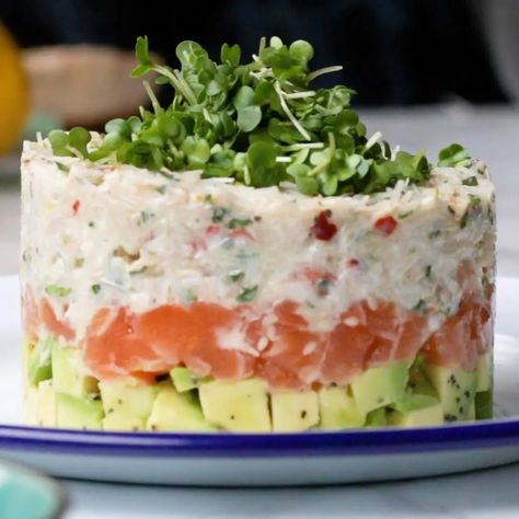 Salmon Sesame, Crab Stack, Keto Snack Recipes, Weekend Meal Prep, Tuna Avocado, Low Carb Vegetarian Recipes, Keto Snack, Crab Salad, Crab Meat