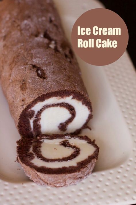 Ice Cream Cake Roll From Box Cake, Ice Cream Rolls Recipe, Ice Cream Roll Cake, Cream Roll Cake, Ice Cream Cake Roll, Rolled Cakes, Rolled Cake, Jelly Roll Cake, Ice Cream Rolls