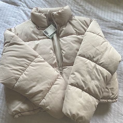 Cream puffer jacket Tan Puffer Jacket, Cream Puffer Jacket, Quilted Anorak, Oversized Puffer Coat, Wife Aesthetic, Camo Vest, Grey Puffer, Blue Puffer Jacket, Blue Puffer