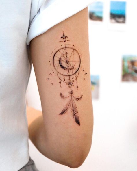 30+ Dream Catcher Tattoo Ideas for Men and Women - 100 Tattoos Compass Dreamcatcher Tattoo, Compass Dreamcatcher, Dreamcatcher Tattoo Meaning, Dream Catcher Tattoo Design, Back Of Arm Tattoo, Native American Tattoos, Dream Catcher Tattoo, Arm Tattoos For Women, Tattoo Meaning