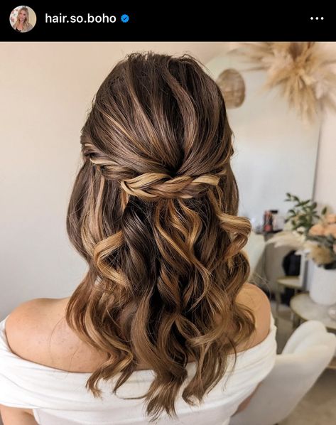 Bridal Half Updos For Medium Hair, Hair For Wedding Bridesmaid Half Up, Hairstyles For Bridesmaids Medium Length, Medium Hairstyle Half Up Half Down, Med Length Prom Hair Styles, Half Up Updo Medium Length, Medium Half Up Half Down Hair Wedding, Hairstyles For Medium Length Hair For Prom, Bridal Hairstyles Medium Length Half Up