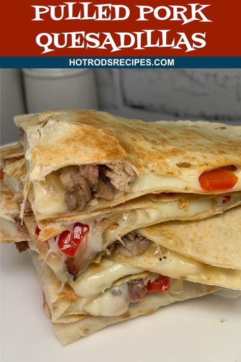 If you have some leftover pulled pork and not sure what to do with it, you'll love these awesome quesadillas packed full of flavor. Pork Quesadilla Recipes, Leftover Shredded Pork, Pulled Pork Quesadillas, Pork Quesadillas, Pulled Pork Quesadilla, Smoked Pulled Pork Recipe, Gourmet Mac And Cheese, Leftover Pulled Pork, Pulled Pork Leftovers