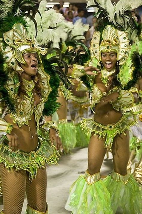 Rio Festival, Carnaval Outfit, Carnival Dancers, Carnival Girl, Costume Carnaval, Brazil Carnival, Caribbean Carnival, Rio Carnival, Carnival Festival