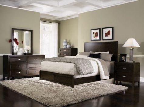 Wood Furniture Bedroom Decor, Grey Bedroom Paint, Dark Wood Bedroom Furniture, Bedroom Furniture Inspiration, Bed Room Furniture, Dark Wood Bedroom, Dark Wood Bed, Brown Furniture Bedroom, Dark Bedroom Furniture