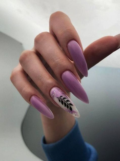 Explore March 2024's Nail Color Trends: From Bright Gel to Chic Dip Ideas Dip Ideas, Neon Green Nails, Nail Color Trends, Winter Nails Acrylic, Work Nails, Blush Nails, Almond Acrylic Nails, Light Bright, Oval Nails