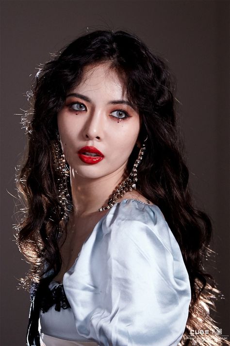 Hyuna Photoshoot, Hyuna Kim, Hyun A, E Dawn, Triple H, Red Lipstick, Cara Delevingne, Kpop Aesthetic, Korean Makeup