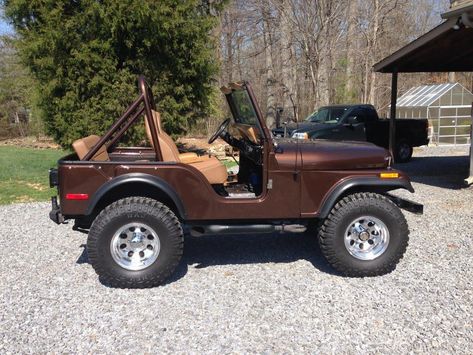 1976 Jeep CJ5 sable brown metallic Brown Jeep Wrangler, Brown Jeep, Brown Jeep Aesthetic, Bronze Wheels Jeep, Jeep Images, 1979 Jeep Wagoneer, Jeep Sahara, 1975 Cj5 Jeep, 1985 Cj7 Jeep