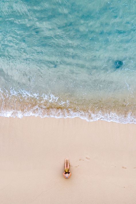 self-portrait from above at the beach drone photography Hawaii Beach Drone Photography, Drone Photography People, Drone Portraits, Beach Top View, Beach From Above, Concept Painting, Aerial Beach Photography, Foto Macro, Drone Flying