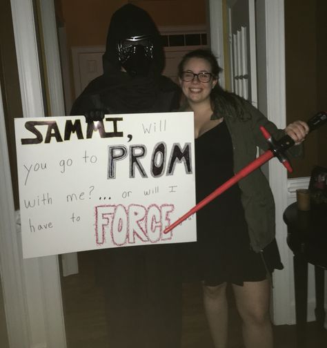 Star Wars promposal  great for a nerd like me Star Wars Promposal Ideas, Starwars Promposal Ideas, Star Wars Promposal, Emo Promposal, Sadie Proposals Ideas, Prom Invites, Sadies Proposal, Cute Prom Proposals, Dance Proposal