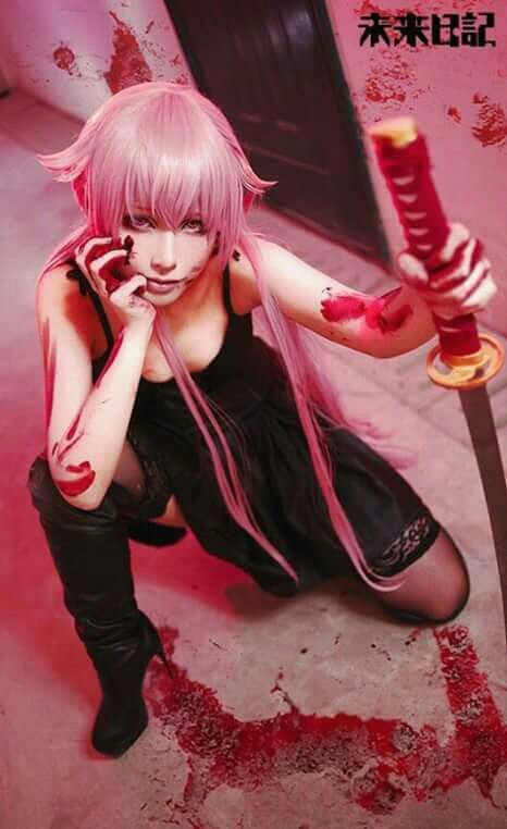 Cosplay-yuno gasai from mirai nikki. Yuno Cosplay, Yuno Gasai Cosplay, Crazy Smile, Horror Cosplay, Gasai Yuno, Anime Cosplay Ideas, Yuno Gasai, Future Diary, Epic Cosplay