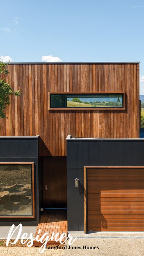 Stunning Facade at St Andrews Beach, Mornington Peninsula. Builder Langford Jones Homes. Find builders in your area on homeshelf.com.au Modern Cladding, Cladding Ideas, Steel Cladding, House Cladding, Cladding Systems, Cladding Panels, Timber Cladding, Exterior Cladding, New Home Builders