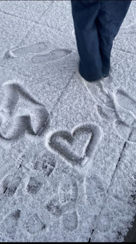 Snow Fall Aesthetic, First Snow Aesthetic, Aesthetic Switzerland, Hearts Aesthetic, Switzerland Geneva, Snow Aesthetic, Snow Fall, Christmas Hearts, First Snow