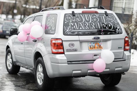 wedding photography wedding send off get away car decorated just married decorations balloons congratulations to the bride and groom rainy day wedding day photos #weddingphotographer #utahprofessionalphotography #claritylanephotography #formalweddingphotos #bridalphotos #modestweddingdress #weddingday Wedding Getaway Car Decorations, Wedding Car Send Off, Just Married Car Ideas, Just Married Decorations, Formal Wedding Photos, Oquirrh Mountain Temple, Wedding Getaway Car, Mountain Temple, Wedding Getaway