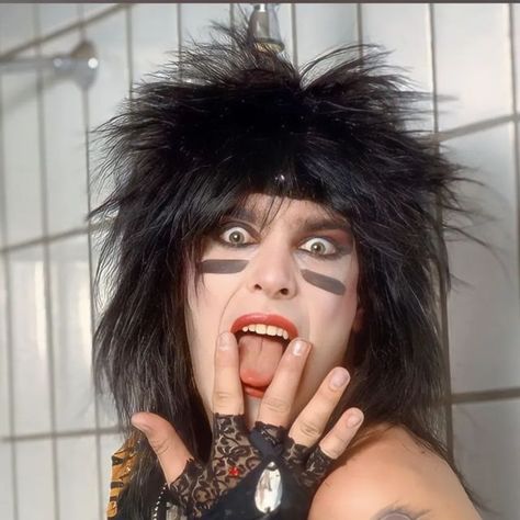 Shout At The Devil, Emo Boyfriend, Vince Neil, Motley Crüe, 80s Bands, Nikki Sixx, Tommy Lee, Motley Crue, Mötley Crüe