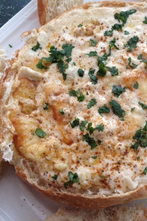 Joelle's Famous Hot Crab and Artichoke Dip | "What a great recipe.... I have a tried many in the past but this one is the winner!!" #appetizers #appetizerrecipes #appetizerideas #apps #entertaining Canned Crab Recipes, Can Crab Meat Recipes, Cream Cheese Appetizer Recipes, Catering Appetizers, Crab And Artichoke Dip, Canned Crab Meat, Crab Appetizer, Tailgating Food, Cheese Recipes Appetizers