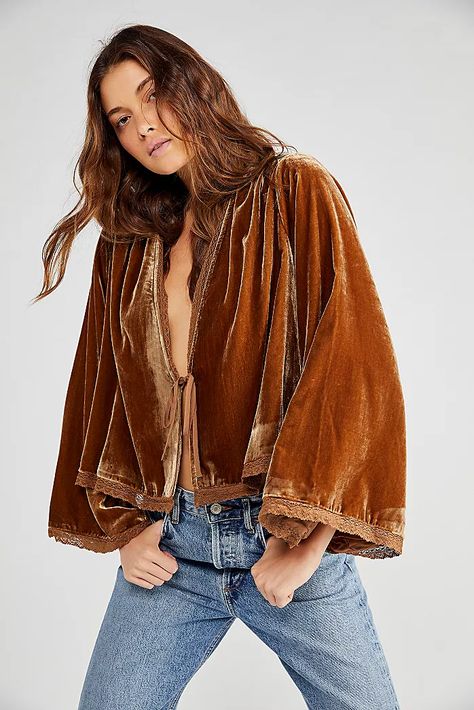 Free People Kimono, Bed Jacket, Free People Velvet, Hooded Denim Jacket, Long Puffer Coat, Reversible Coat, Velvet Bed, Ootd Summer, Free People Jacket