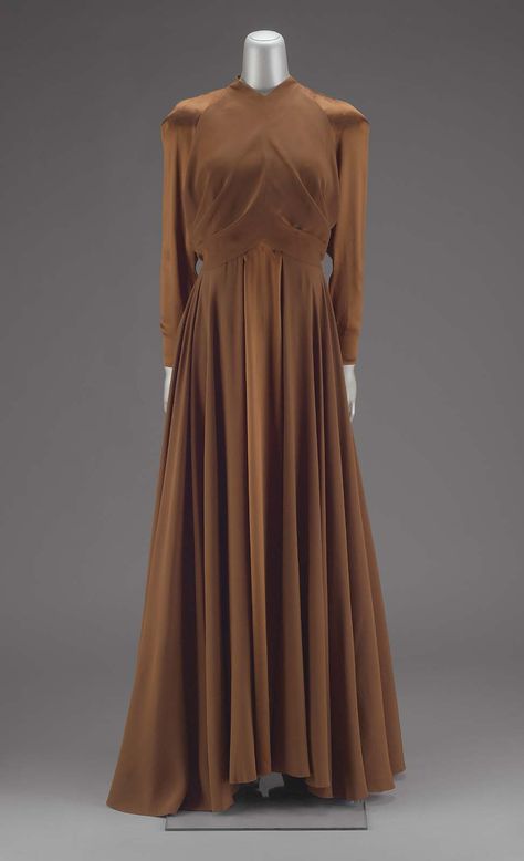 1930s Fashion Women, 1930's Dresses, Museum Of Fine Arts Boston, 30s Fashion, That Dress, 1940s Dresses, Vintage Gowns, 1930s Fashion, Dinner Dress