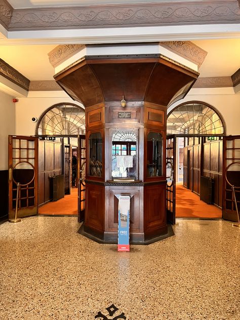 This is the entrance hall to a small and very wonderful restored Art Deco cinema in Worthing. Cinema Entrance, Art Deco Cinema, Roblox Horror, Deco Cinema, Cinema Hall, Art Deco Theater, Design Hall, Movie Theaters, Retail Interior