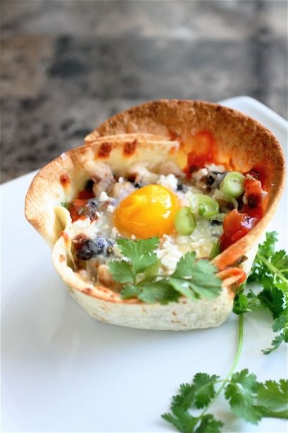 Tortilla Cups, Indulgent Food, Pizza Hut, Brunch Ideas, Breakfast Time, An Egg, Food Breakfast, Breakfast Food, Breakfast And Brunch