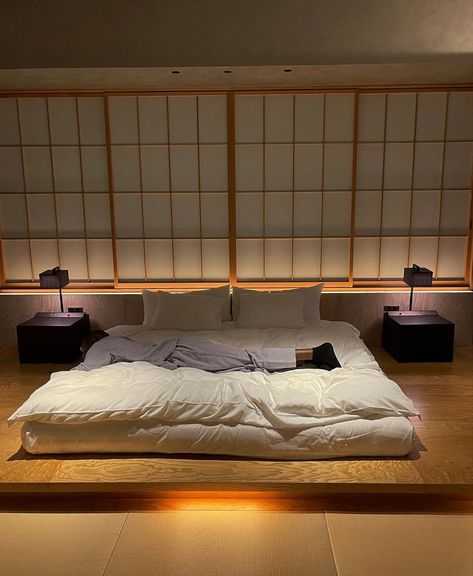 Japanese Style Bed, Japanese Bedroom, Future Self, Japanese Interior, Dream House Interior, Japanese House, Dream Spaces, Dream Rooms, Dream House Decor