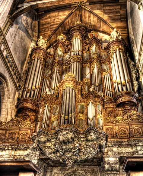 This is an organ in a church in Amsterdam, Netherlands, by Trey Ratcliff Musical Pipes, Organ Music, Vintage Pipes, Pipe Organ, Cathedral Architecture, Church Interior, Religious Architecture, Red Light District, Cathedral Church