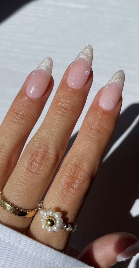 White And Pearl Nails, Senior Nails Graduation, Pearly French Tips, Simple Jewel Nails, Pearl White French Tip Nails, Silver Pearl Nails, 25th Birthday Nail Ideas, Nail Inspo Graduation, Nikkah Nails