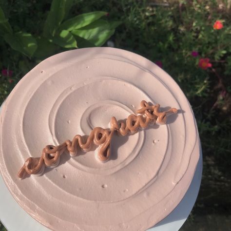 Aesthetic cake, Pink cake Congrats Party Ideas, New Job Celebration Party Ideas, Congratulations Cake Aesthetic, Congrats Cake Aesthetic, Congrats Cake Ideas, You Did It Cake, Congratulations Graduate Cake, Congratulations Cake Design, Mastered It Cake