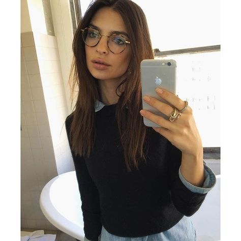 Emrata Instagram, Geeky Chic, Emily Ratajkowski Style, 2016 Trends, Trendy Swimwear, Wearing Glasses, Fashion Icons, Emily Ratajkowski, Girls With Glasses