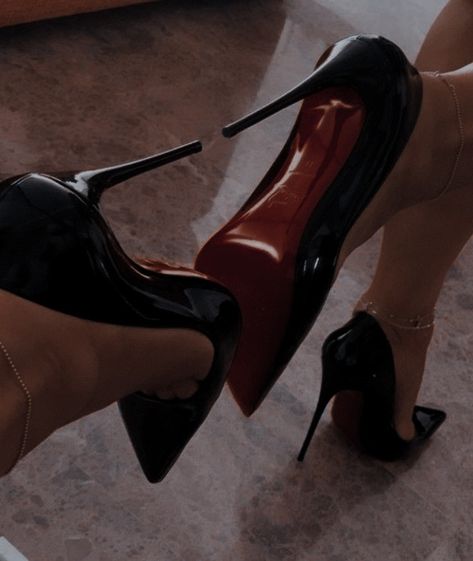 Tori Vega, Heels Aesthetic, Dark Feminine Aesthetic, Louboutin Heels, Classy Aesthetic, Aesthetic Shoes, Feminine Aesthetic, Red Bottoms, Red Aesthetic