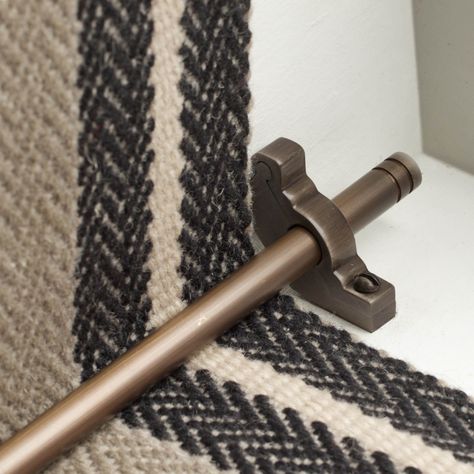 Stair Runner Rods, Stair Carpet Rods, Contemporary Stairs, Brass Rod, Beautiful Stairs, Hall Carpet, Stair Rods, Interior Staircase, Seaside House