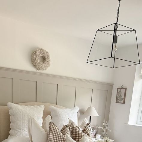 Gingham Bedroom Ideas, Panelling With Wall Lights, Bedroom Panelling Colours, Bedroom Panelling Colour Ideas, Beige Bedroom With Panelling, Neutral Bedroom With Panelling, Elephants Breath Panelling, Beige Panelled Bedroom, Neutral Bedroom Panelling