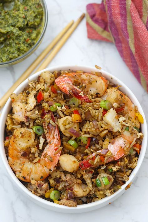 Rice To Go With Seafood, Seafood Fried Rice Recipes, Crab Fried Rice Recipe, Seafood Rice Recipe, Fried Rice Recipe Video, Crab Fried Rice, Frozen Cooked Shrimp, Seafood Fried Rice, Mixed Seafood Recipe