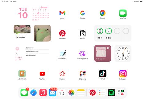 #homescreen #homescreensetup #ipad #ipad10thgen #ipadhomescreen #aesthetic #aesthetichomescreen #pinkhomescreen #pinkandgreen #ipadtheme Ipad Wallpaper Setup Aesthetic, I Pad Organization Wallpaper, Aesthetic Home Screen Ipad, Ipad Homescreen Ideas Aesthetic College, Ipad 10 Wallpaper, I Pad Planner App, Academic Ipad Home Screen, Ipad Organization Homescreen, Ipad Setup Aesthetic