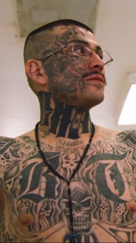 male inmate in new mexico penitentiary/prison/jail. cholo. gangster #gangster Jail Tattoos, Skull Sleeve, Prison Tattoos, Face Tattoos, County Jail, Chicano Art, Halloween Tattoos, New Mexico, Portrait Tattoo