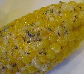 cookin' up north: Parmesan Corn on the Cob Parmesan Corn On The Cob, Parmesan Corn, Corn In The Oven, Smothered Green Beans, Parmesan Butter, Recipes Vegetables, Corn Casserole, Corn On The Cob, Up North