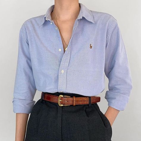 Oxford Blouse Outfit, Oxford Shirts Women's, Oxford Button Down Women Outfit, Ralph Lauren Blue Shirt Women Outfit, Ralph Lauren Office Outfit, Ralph Lauren Button Down, Ralph Lauren Oxford Shirt Women Outfits, Ralph Lauren Button Up, Ralph Lauren Button Down Outfit