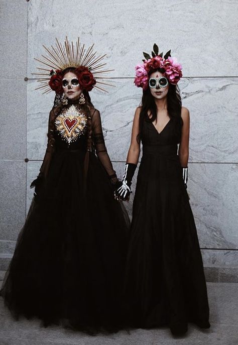 Day Of Dead Costume, Catrina Costume, Sugar Skull Costume, Halloween Makeup Inspiration, Halloween Costumes Makeup, Halloween Inspo, Fantasias Halloween, Halloween 2018, Halloween 2019