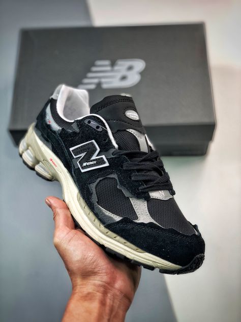 Protection Pack New Balance, All White New Balance, All Black New Balance, New Balance 2002r Grey, New Balance Protection Pack, 2000s Shoes, New Balance Womens Shoes, New Balance Suede, New Balance 2002r Protection Pack