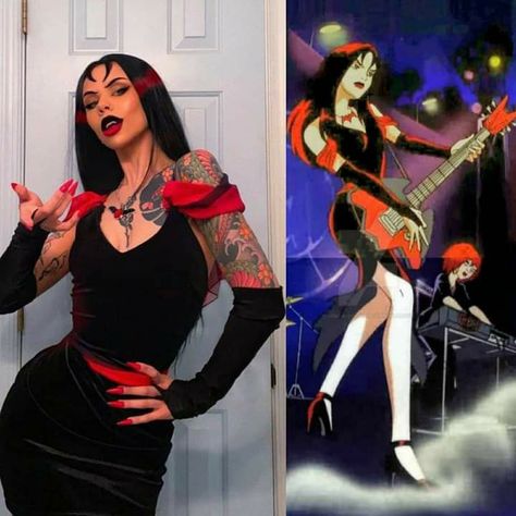 Women In Horror Costumes, Women’s Costumes Ideas, Cool Female Costumes, Cool Women Costumes, Red And Black Hair Halloween Costumes, Sister Cosplay Ideas, Woman Villian Costume, Characters For Spirit Week, Horror Movie Cosplay Female